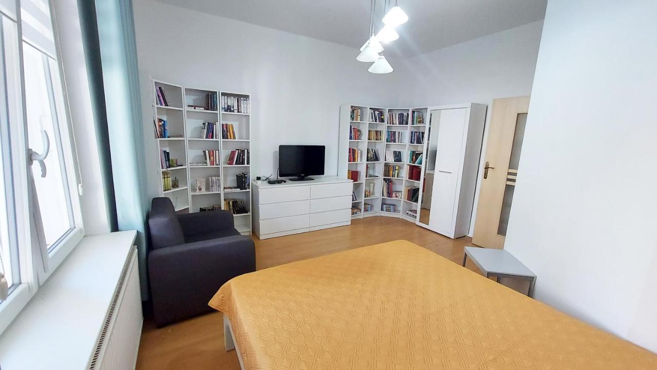 Appartement Apartament Blisko Morza Kolobrzeg-Podczele Extérieur photo